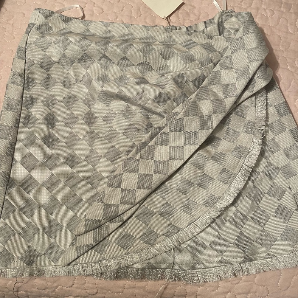 Gray & White Plaid Skirt